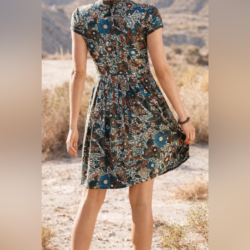 Peruvian Connection Wanderlust Floral Fit Flare Dress Pockets Med Boho Chic M - Picture 3 of 12